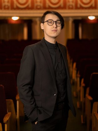 Вадим Вікторович Хаїнський [Ключі сили (арттерапевтична вистава)]