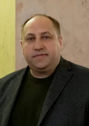 Хамулка Микола Ростиславович Головний бухгалтер