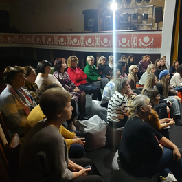 Співоча акторська гра